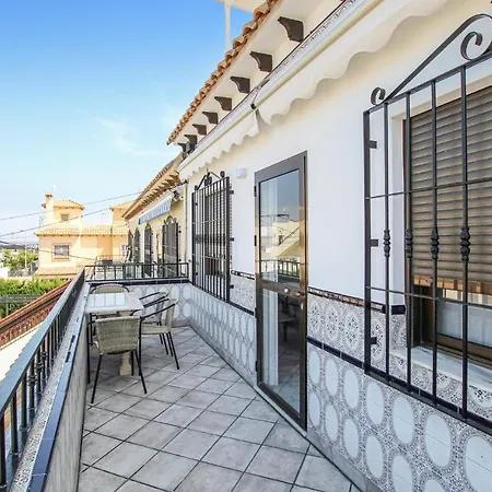 Amazing In W/ Outdoor Swimming Pool, Wifi And Outdoor Swimming Pool