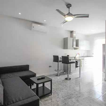 Amazing In W/ Outdoor Swimming Pool, Wifi And Outdoor Swimming Pool Apartamento *