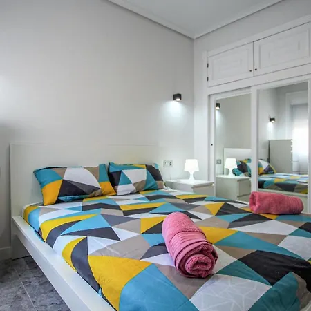 Amazing In W/ Outdoor Swimming Pool, Wifi And Outdoor Swimming Pool